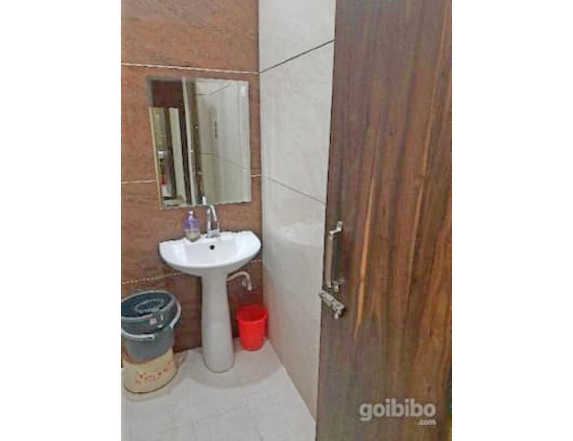 Hotel Basera Guest House, סהרנפור מראה חיצוני תמונה