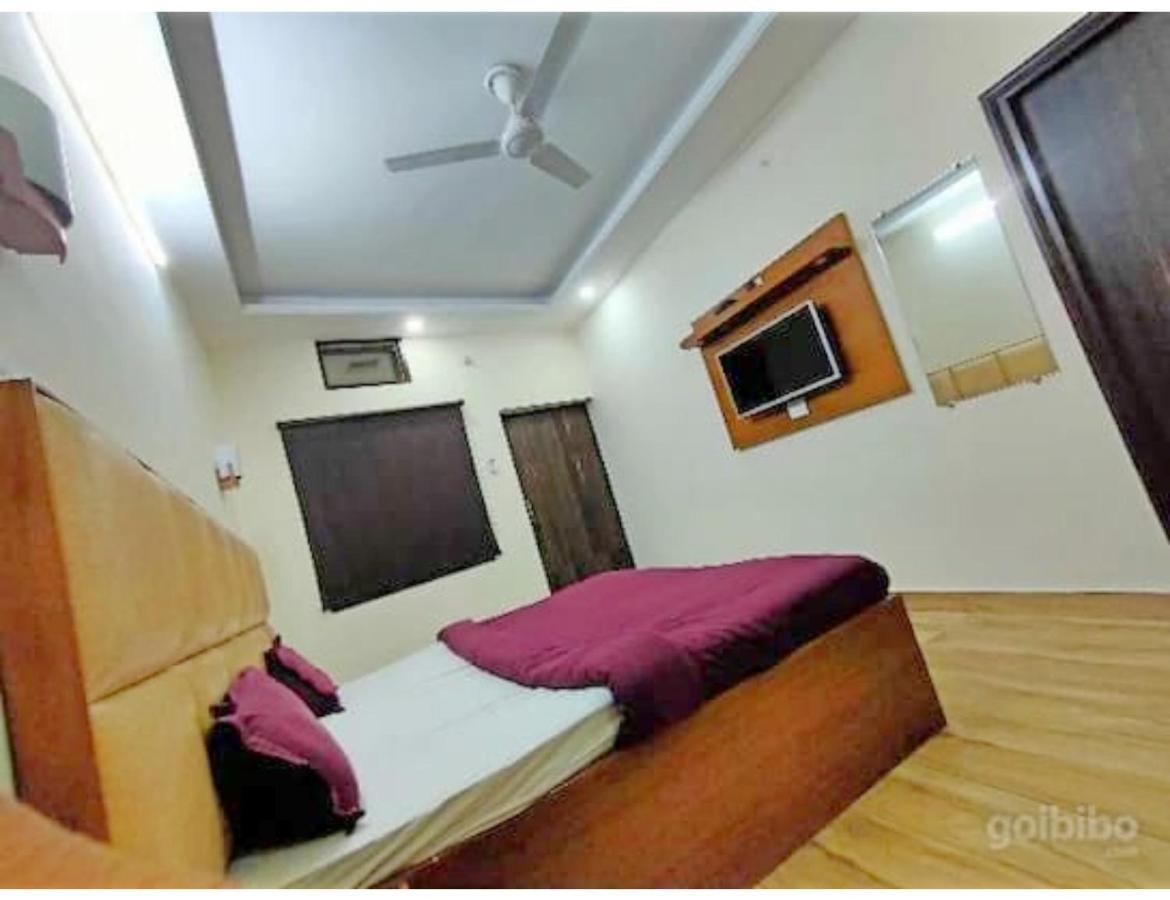 Hotel Basera Guest House, סהרנפור מראה חיצוני תמונה